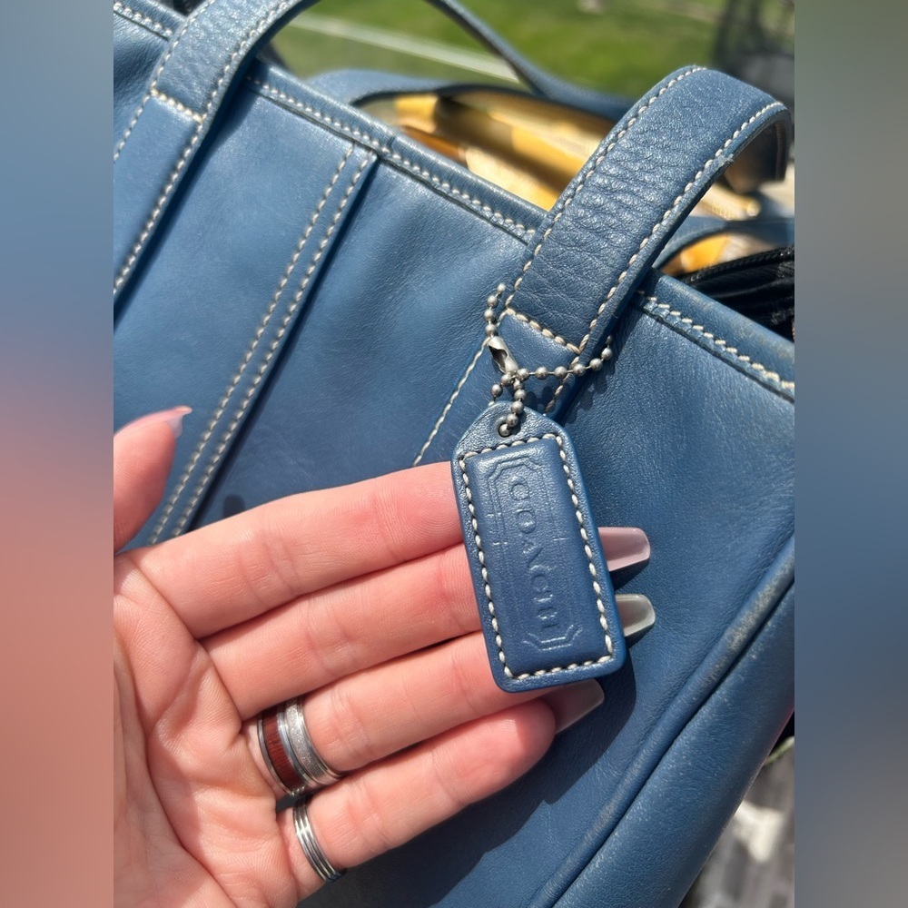 1992 True Vintage Cornflower Blue Coach Hampton Shoulder Bag Tote​ - Picture 14 of 14